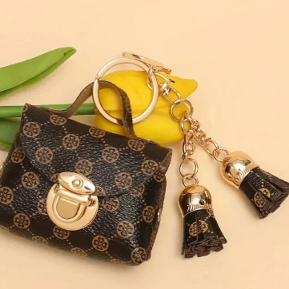 Elegant Earbud Miniture Handbag Carring Case Brown and Goldtone Keychain - Picture 2 of 8